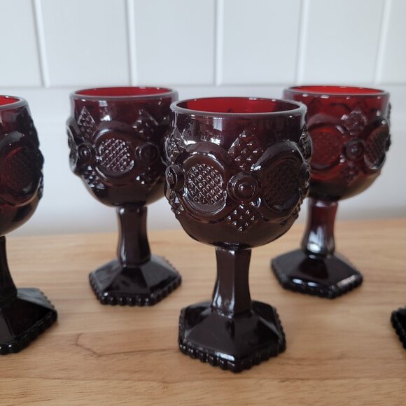Avon Cape Cod Collection Ruby Red Glass - Picture 3 of 4